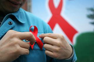 Infection rates could be as low as 12,000 people per year by 2025, researchers report. Infection rates could be as low as 12,000 people per year by 2025, researchers report.